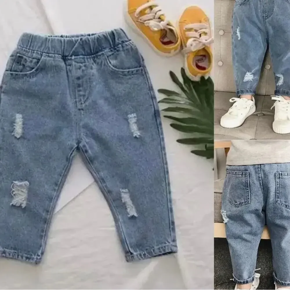 New kids distressed jeans size 4